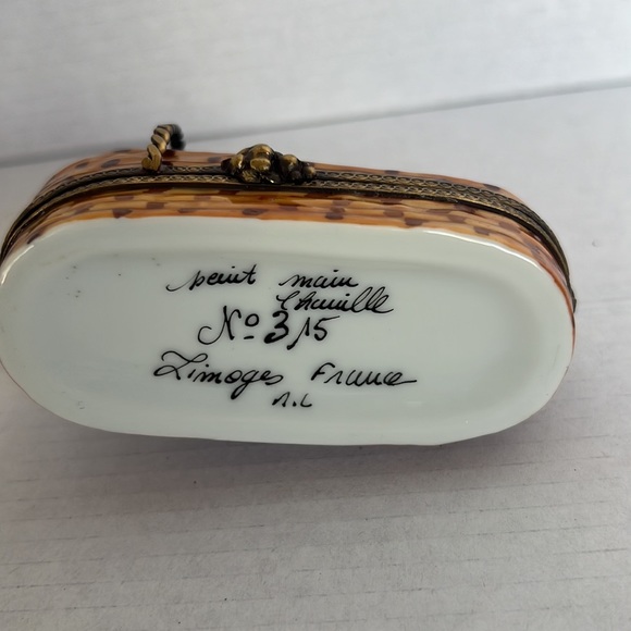 LIMOGES BORDEAUX BOTTLE IN BASKET - Picture 3 of 3